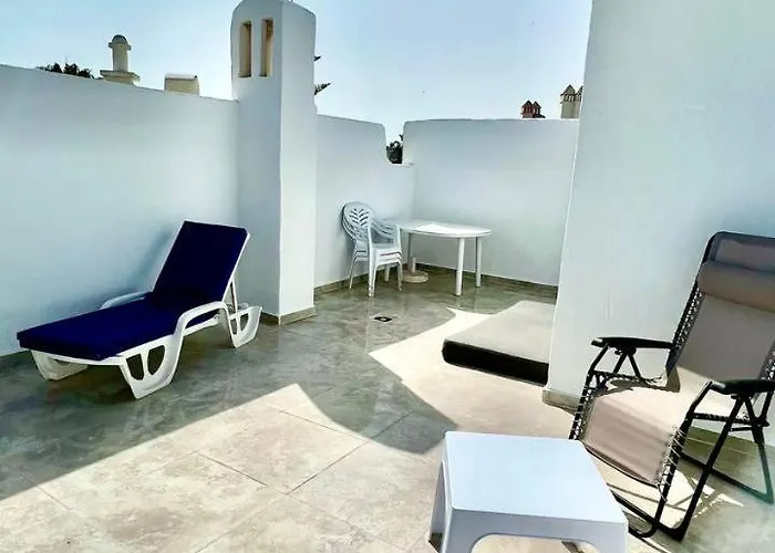 Amazing One Bad El Duque Apartman *